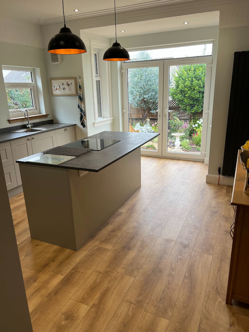 8b2e3591 4470 4c03 ace6 46718e3de933